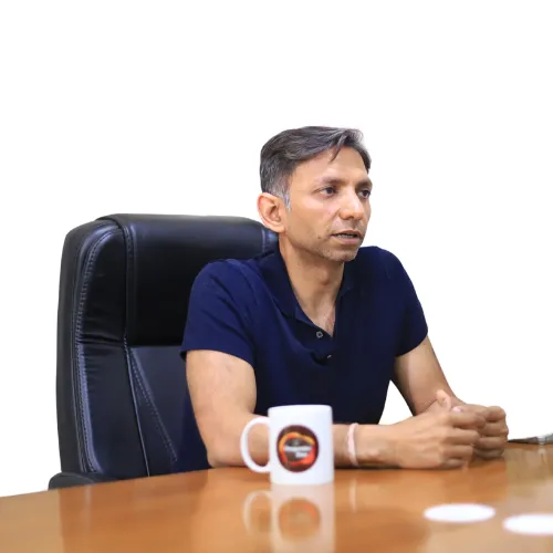 Mr. Manjeet Singh